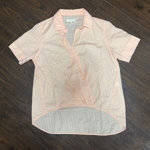 RAG AND BONE PALE PEACH FAUX WRAP V NECK SHOET SLEEVE LIGHT WEIGHT TOP COLLAR